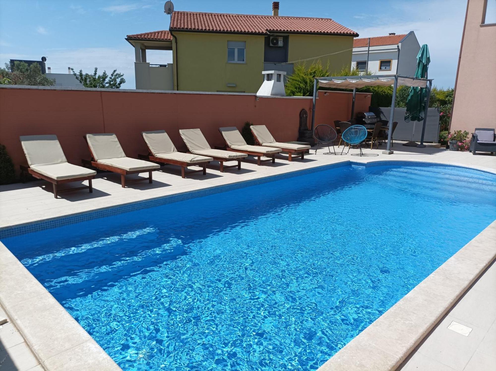 House Monte Cherpo Пула Екстериор снимка